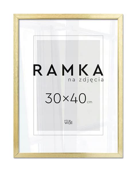 czarno zloto ramka z napisem chanel|Złote ramki na zdjęcia .